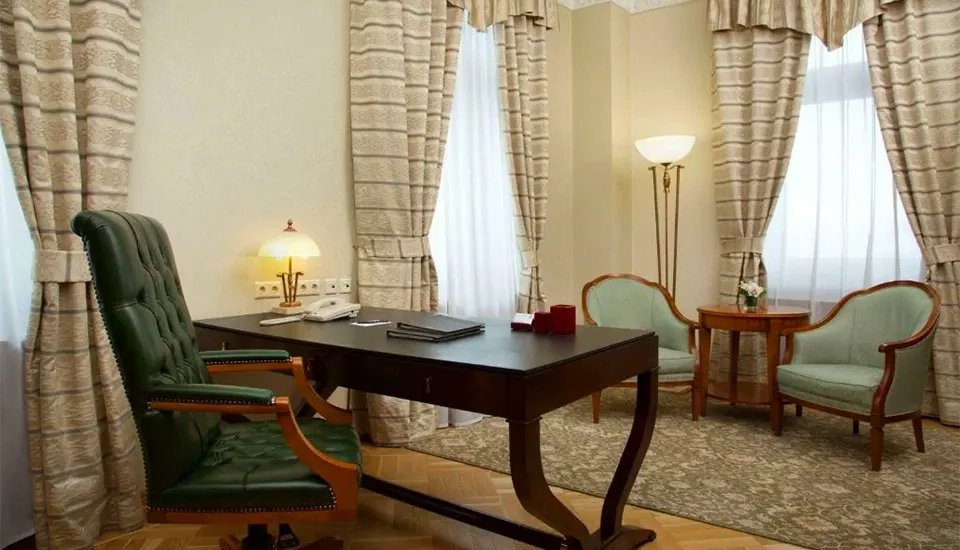 هیلتون مسکو لنینگرادسکایا